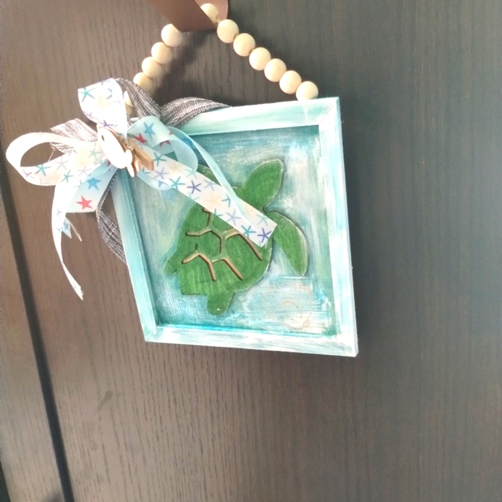 Turtle wall hanging - great nautical art  for your nautical home decor 